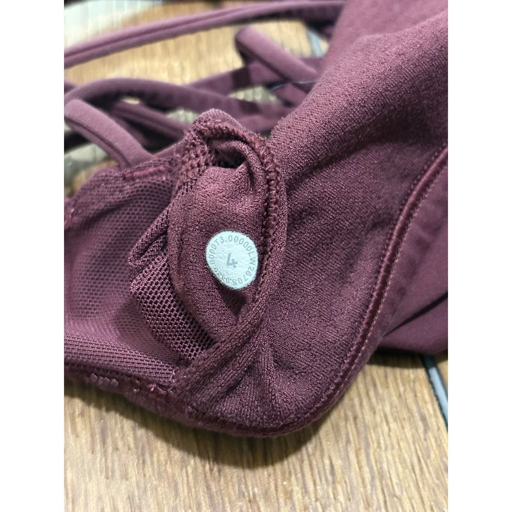 Lululemon Free to Be Bra Wild Women's 4 Goodnight Plum Strappy Sports Bra